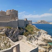 Maison avec piscine en Provence