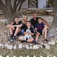 South Lake Tahoe Condo (near skiing, beaches and nightlife).