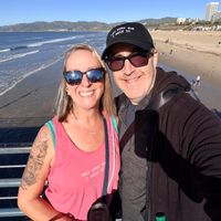 Cayman seaside with two small dogs 28 Mar-12 Apr. '26. Adults only.