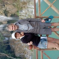 La maison se trouve dans un petit village de 300 habitants en pleine campagne.Construite en 1870