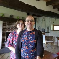 LA MAISON DE CATHERINE ET JOEL AUX PORTES DU BEAUJOLAIS