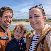 Modern family home close to sea and countryside