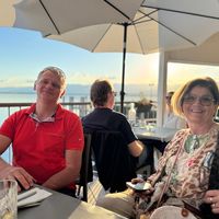 Chambre de charme avec balcon terrasse jardin et vue montagne