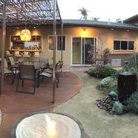 Fully-furnished pool-house studio apartment