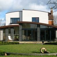 Wonderful Wyre Piddle, riverside village & Award winning home *please read our description with care*