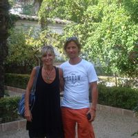 Maison de 170 m2 avec 4 chambres, 2 salles de bain,  .Terrasse et piscine privée..