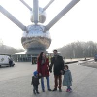 Maison familiale, quartier tranquille, avec piscine