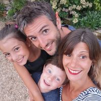 Bienvenue dans notre maison en bois, à 2 pas de Paris et de Versailles !