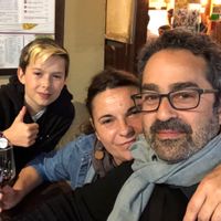 Contemporary 4 bedroom.  Stone, wood and spectacular glass wall balcony steps from Turia Park.