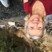 Salt Spring Island Lake Retreat
