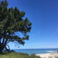 Apartamento a cinco minutos de la playa con piscina comunitaria.