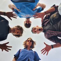 House with garden, near lake and hiking !