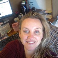 Comfortable family home in coastal village in Galway City