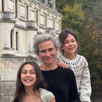 La maison de Flo and Family