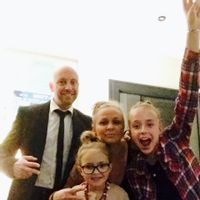 ONLY MUTUAL EXCHANGE ...Gaëtan & Maritxu's house, 20 mn away from Lourdes Airport connecting with Rome, Dublin, Londres, Lisbonne, Milan, Cracovie) and with Paris Airport for international destinations... and at 2 hours by car from Toulouse Blagnac Airport connecting with others European Cities (Berlin, Brussels, Alicante, Barcelone, Fuerteventura, Lanzarote, Madrid, Malaga, Amsterdam