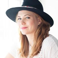 Calme, maison familiale, champêtre avec piscine chauffée. Région de Montréal.