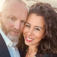 Charming Stone Cottage in the Heart of Ireland – Lake Views, Gym & Private Hot Tub