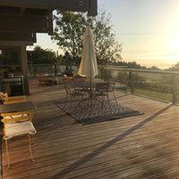 In between lakes, mountains and wineyards, we welcome you in our spacious and cosy house!