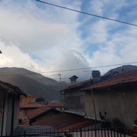 casa perfetta per relax..circondata dalle Alpi Apuane.. castagni..faggi e splendida per escursioni..