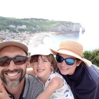 La maison de Carine, François et Louise.  François, Carine and Louise's home.