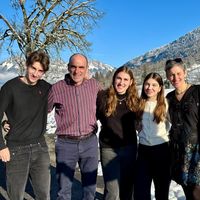 Annecy : Chambre privée dans un grand appartement lumineux avec vue sur les montagnes.