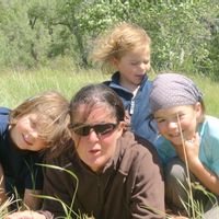 La maison de Marie, calme, verdure, tout confort, idéal une ou 2 familles !