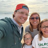 Bienvenue dans notre maison lumineuse chaleureuse et décoré avec des matériaux naturels.