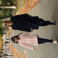 Étage privatisé avec piscine, 2 chambres, salle de bains et toilettes.