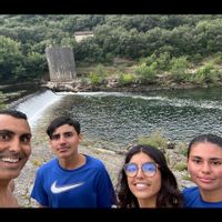 La maison de Nathalie, Farid et des enfants en bord de mer , Languedoc Roussillon