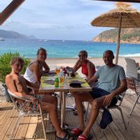 Plein de visites à proximité et la Piscine et la vue sur Loire pour se ressourcer, au calme le soir.