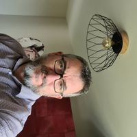 Appartement situé au dernier étage, avec une très belle terrasse et vue dégagée sur les montagnes