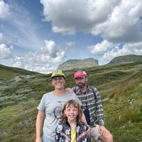 Family friendly house w/ garden, playhouse & sweet cats, Stavanger. July26: seeks exchg Denmark!