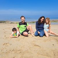 Un petit chalet dans la forêt