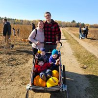 Maison familiale à mi chemin entre Montréal et Québec, près du parc de la Mauricie avec spa.