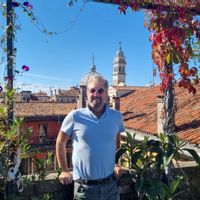 Camera doppia bb vista canale, (o appartamento Marco con cucina e due camere e terazza)