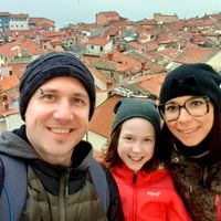 Beautiful peaceful mountain cottage with just 15 min drive to a lake (Velenje).