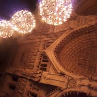 La Suze-sur-Sarthe Maison  de bourg, hyper centre, indépendant, proche Le MANS  et 24h.