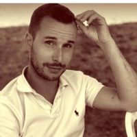 Appartement avec petit coin jardin