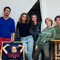 Villa en bois avec piscine et jardin dans les Monts d’or près de Lyon