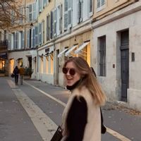 Appartement d'une chambre en plein centre de Marseille.