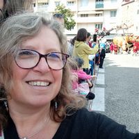 Grande maison dans village viticole entre Clermont-Ferrand et Lyon/House in a wine-producin village