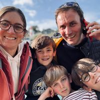 Beaujolais, pays des vignes et des pierres dorées.