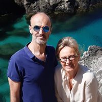 Au milieu des pins et des chênes verts, maison spacieuse

Pas de demande pour Juillet/aout svp