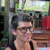 Wright on the Water: Stunning views from Custom Home on 1.5+Acre Wooded Waterfront with Private Dock