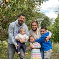 Country home tucked between Boston and Providence and 10 minutes to the Atlantic ocean.