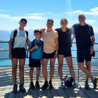 Maison avec piscine entre mer et rivière.