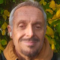 maison de campagne avec jardin au cœur d'un village entouré de vignobles à 40 minutes des plages