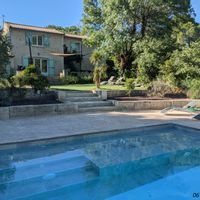 MAS AVEC PISCINE - 34 HERAULT - SALAGOU - en bordure de ruisseau et à quelques pas du lac!