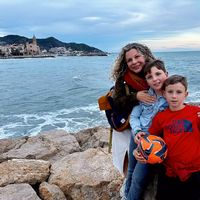 Bright Attic 12km to Barcelona