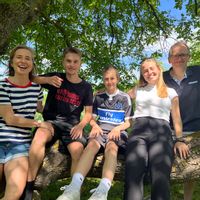 La maison de Jürgen & Beatrice, Theresa Theo und Tim